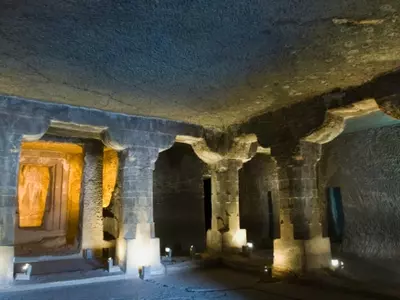 Gudiyam Caves