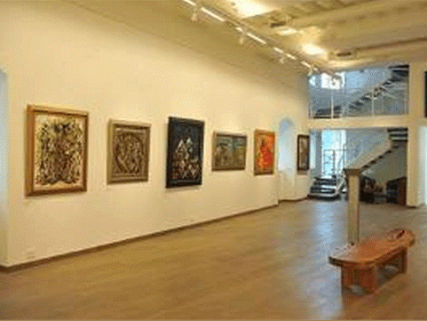 Delhi Art Gallery Launches in Mumbai