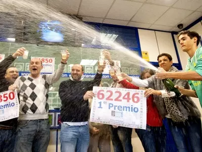 Spain Holds $3.4 Billion Christmas Lottery