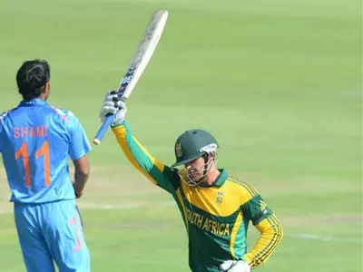 Quinton de Kock scored his third consecutive ton against India and became the 5th batsman to do so in ODIs. (Photo: Getty Images)