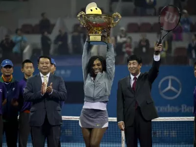 Serena Williams with the US Open 2013.