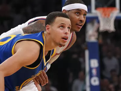 Knicks Withstand Curry to Beat Warriors