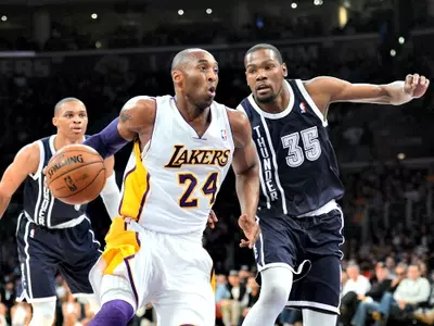 Kobe, Resurgent Lakers Silence Thunder