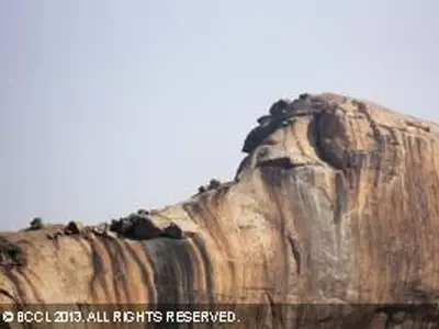 Yaanamalai's Elephant Head Shaped Rock