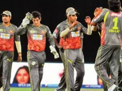 IPL: Hyderabad Crush Punjab By 30 Runs