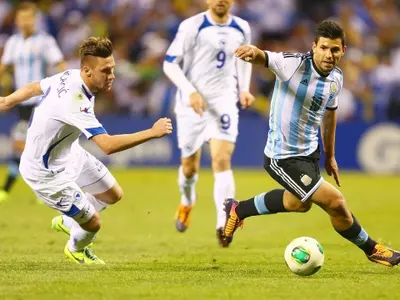 Aguero Double As Argentina Down Bosnia
