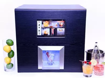 Monsieur – The Personal Bartender You Always Wanted