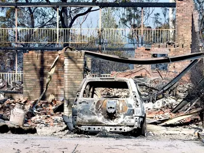 Raging Australian Wildfires Destroy Homes