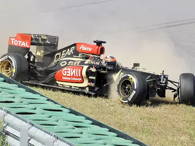 Hamilton Sets Pace, Kimi Escapes Crash