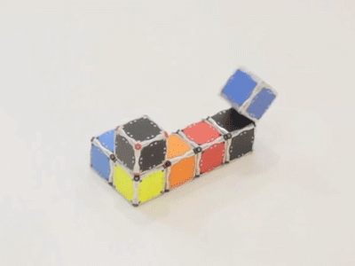 Self-Propelled Robotic Cubes