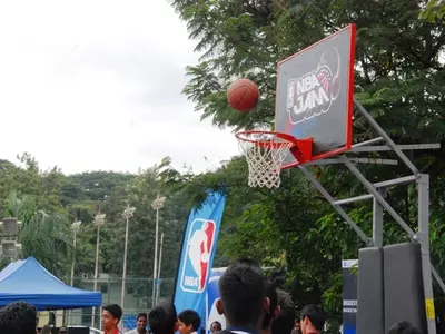 Bangalore Gets Ready For NBA Jam 2013