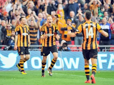 Hull Fightback Clinches Cup Final Berth