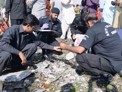 At Least Dozen Injured in Bomb Blast in Lahore