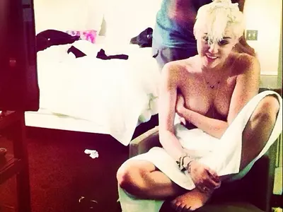 Miley Cyrus Shares Semi-naked Selfie