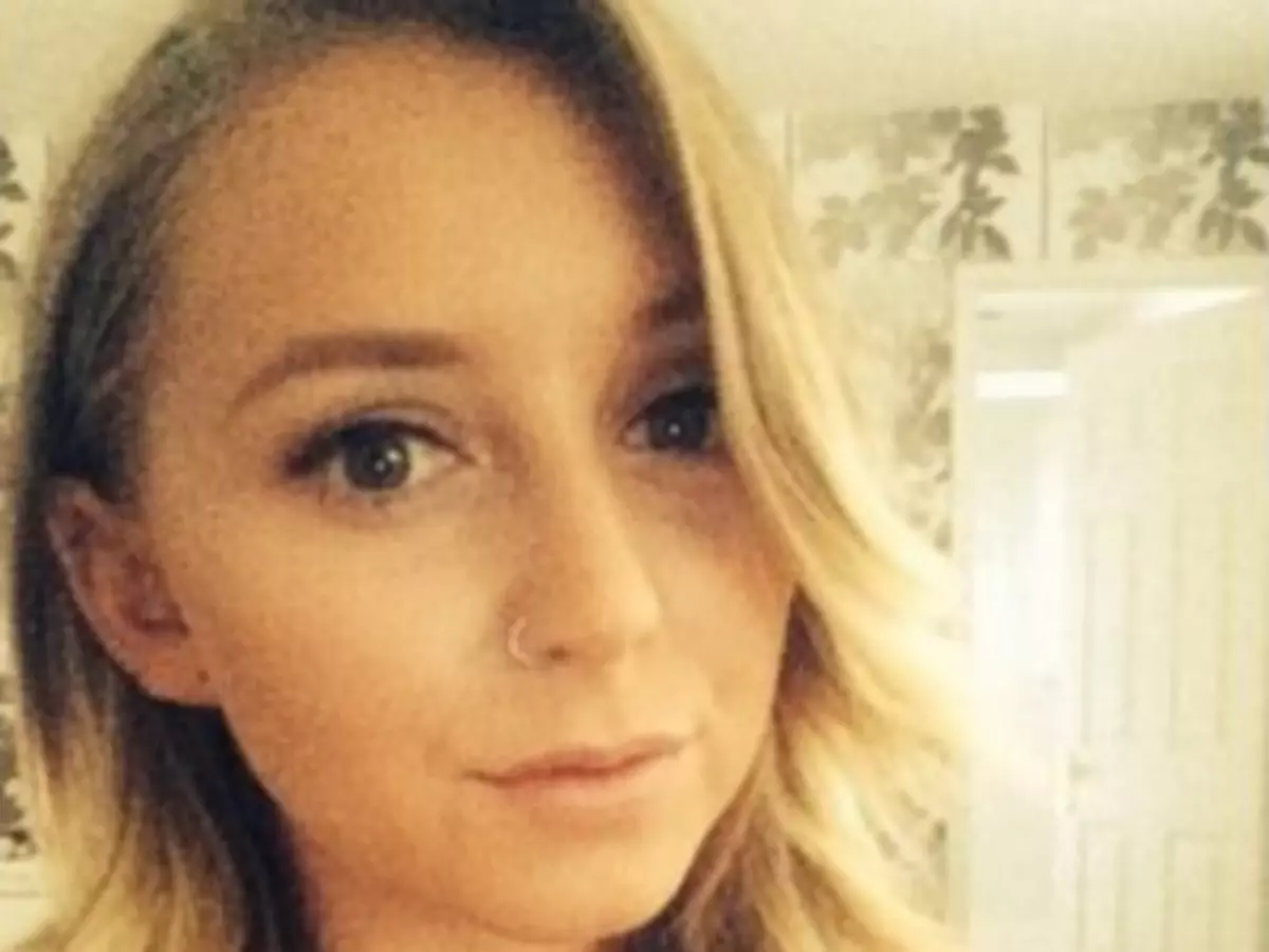 Holly Griffiths Holly Griffiths