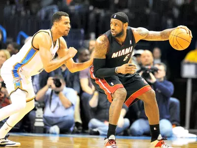 LeBron Bloodied But Unbeaten for Heat