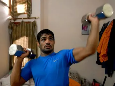 Sushil Kumar (above) and Yogeshwar haven't taken the mat since their medal winning feat at London Olympics in 2012 and now the two celebrated wrestlers are eyeing return at the Commonwealth Games in July this year. (BCCL)
