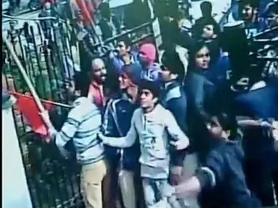 CCTV footage showing Hindu Raksha Dal activists ransacking AAP office