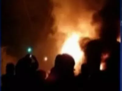 Mumbai-Dehradun Express Catches Fire in Thane