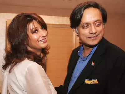 Shashi Tharoor Sunanda Pushkar