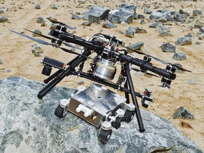 Dropship Offer Safe Landings for Mars Rovers