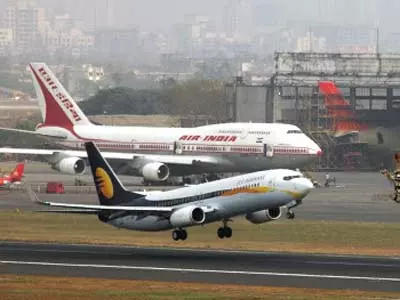 AI plane aborts landing, disaster averted at Mumbai airport