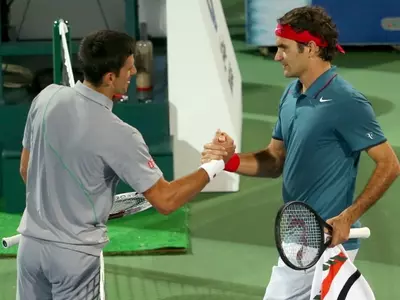 It's Roger Federer vs Novak Djokovic in the final at the Indian Wells ATP Masters title. Federer trounced Ukranian Alexandr Dolgopolav in the first semi-final whereas Novak Djokovic triumphed over American John Isner in a closely-fought game.