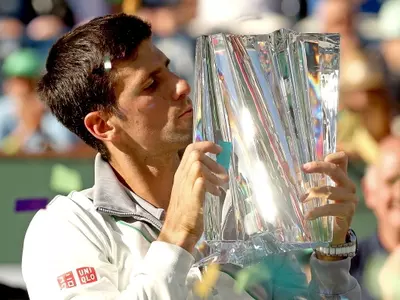 Novak Djokovic came from one set down to beat Roger Federer a three-set humdinger on Sunday to clinch the Indian Wells ATP Masters title.