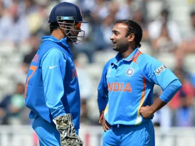 MS Dhoni has not shown enough confidence in Amit Mishra in the limited overs format.