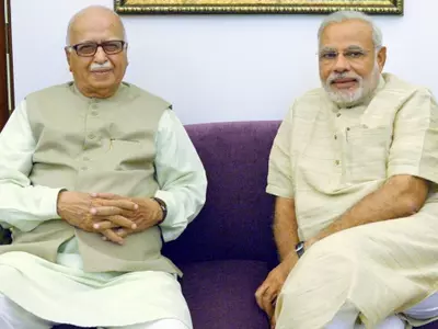 L K Advani, Narendra Modi