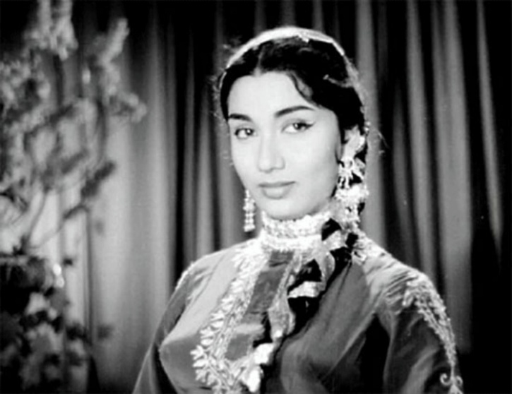 9 Facts About Bollywood's Most Beloved Actress Sadhana, Who Passed Away ...