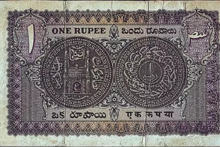 Canadians Stuck With Worthless Cash After India Cancels Rupee Notes HuffPost New