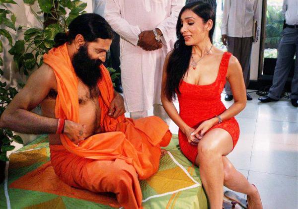 12 Reasons Why Ramdev Does NOT Deserve A Padma Bhushan