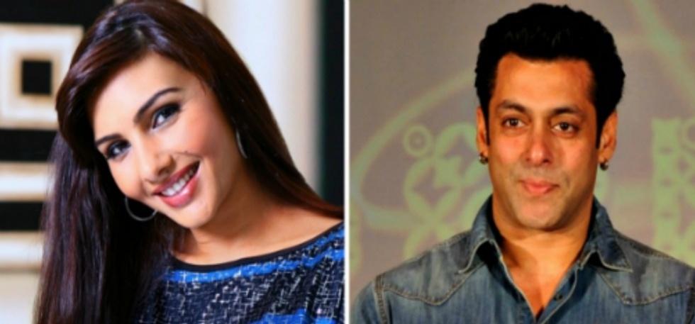 Somy Ali Writes About Ex Salman Khan In Her Autobiography, Denies His