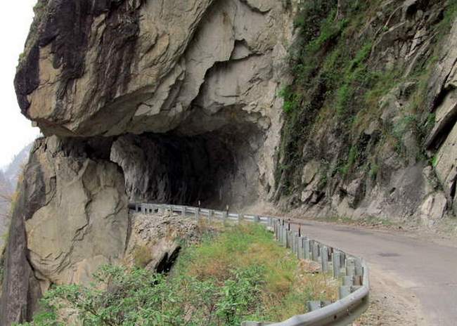 cave road