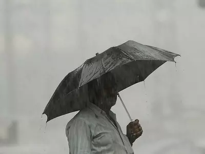 Heavy Rain Brings Mumbai To A Standstill; Flights, Trains Suspended