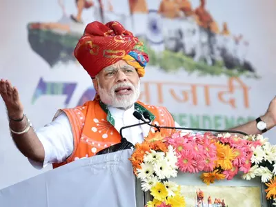 Modi Breaks His Silence On The J&K Issue , Says Every Indian Loves Kashmir