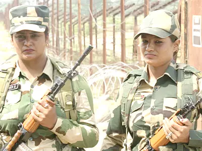 women at border indian army
