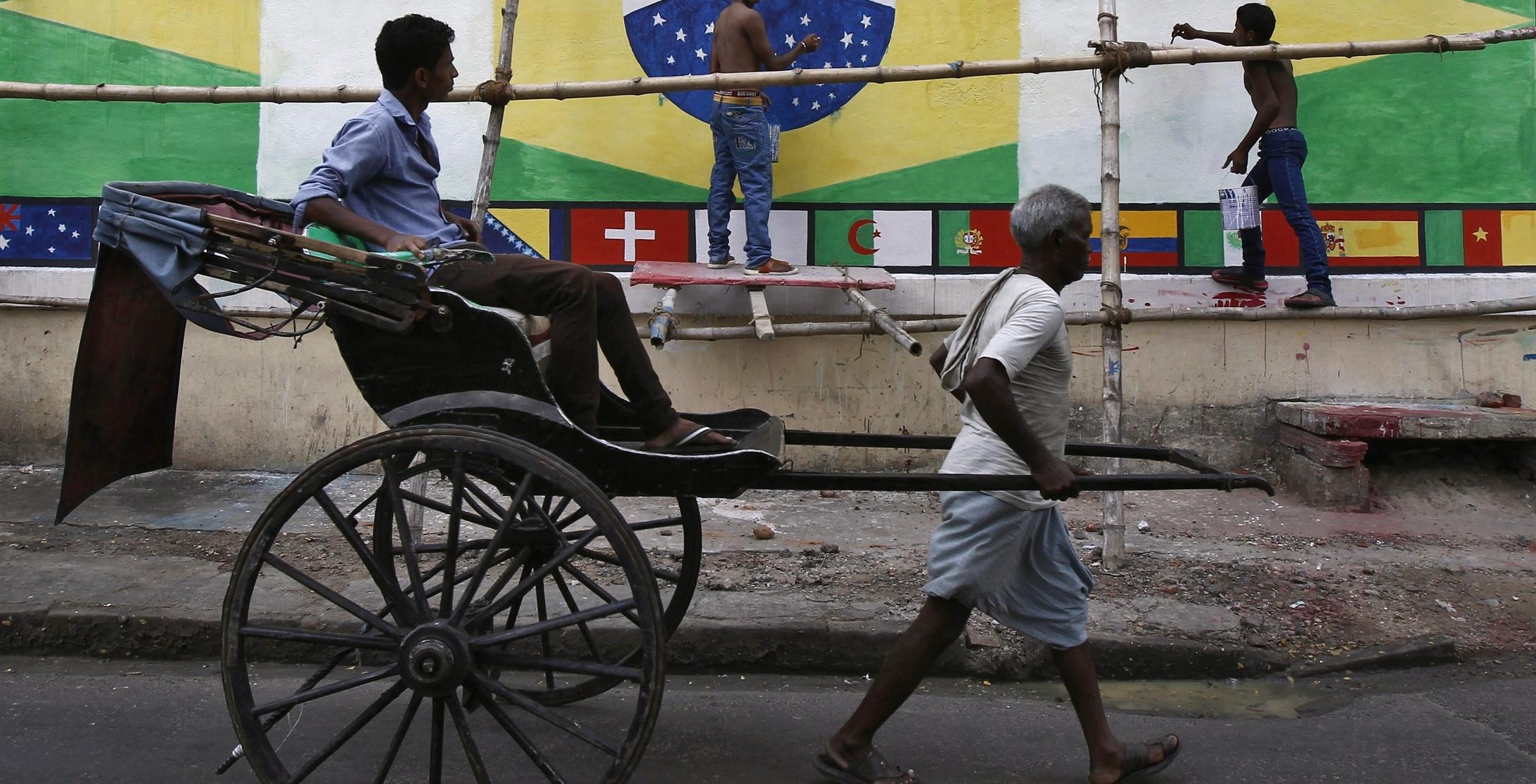 Kolkata S Hand Pulled Rickshaws Are The Last Sketches Of A Colonial Hangover In India