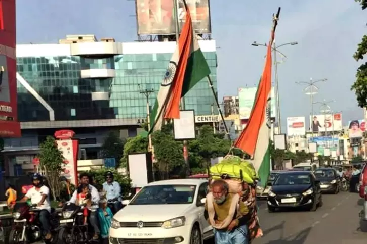 81YearOld Bagicha Singh Has Travelled 5,80,000 Kms On Foot To Rid