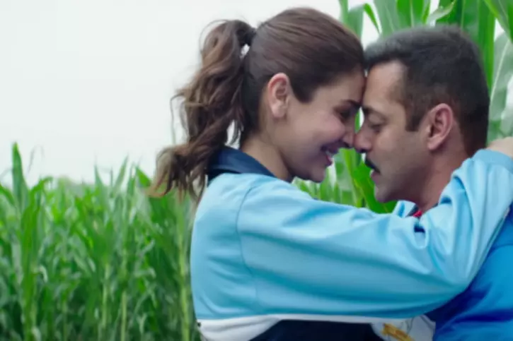 jag ghoomeya jag ghoomeya