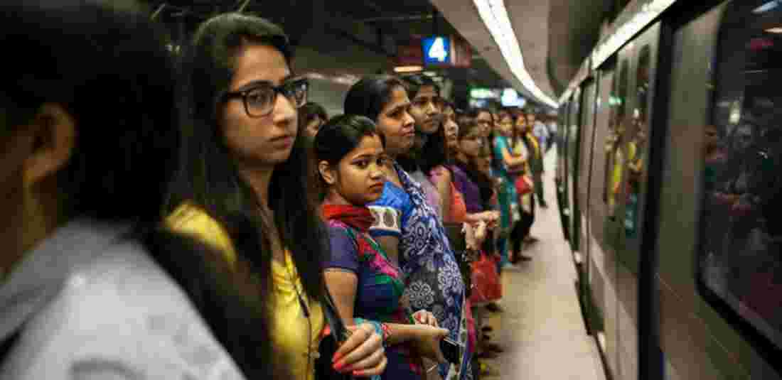Delhi Metro women