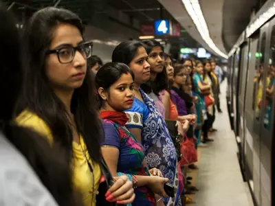 Delhi Metro women