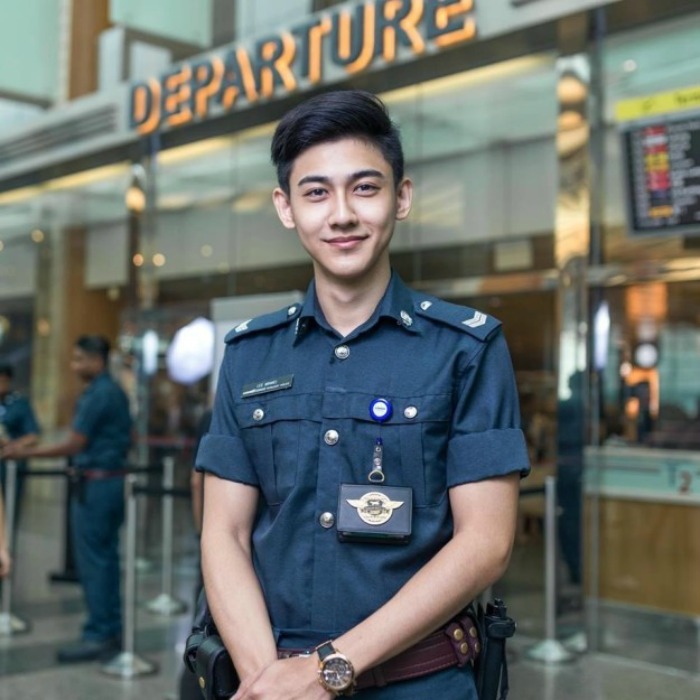 This Hot Airport Security Guard In Singapore Is Driving Girls Crazy And