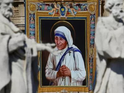 This Touching Story Of A Mother & Her Adopted Son At Saint Teresa's Canonisation Is Going Viral