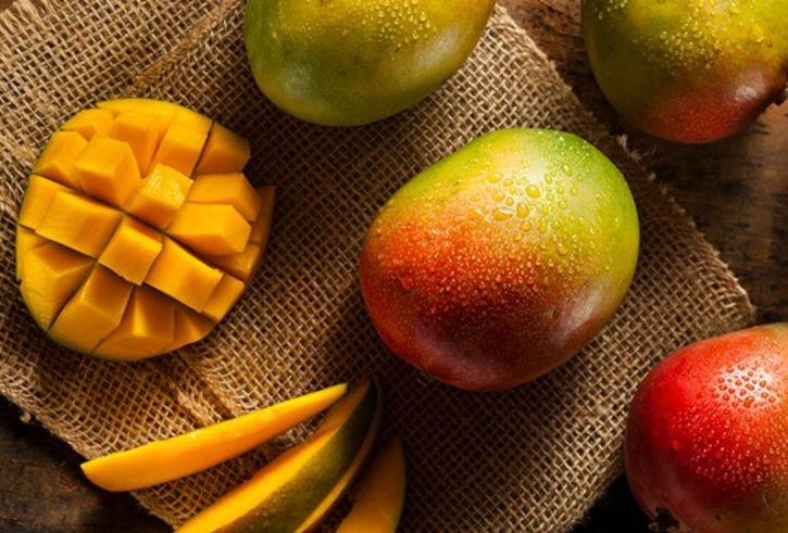 Mangga.