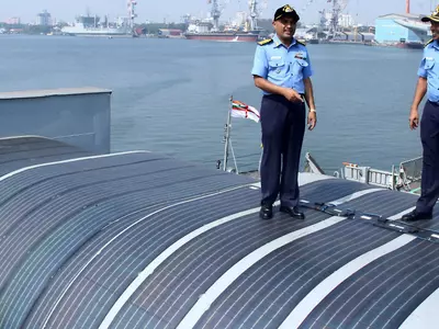navy solar