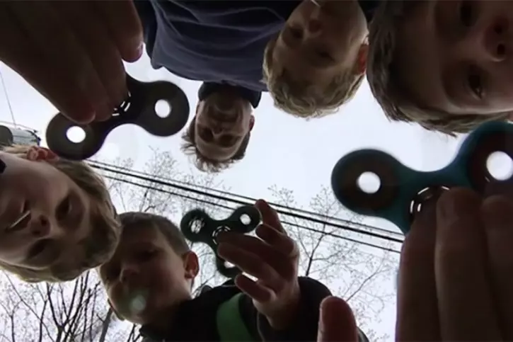 Originally invented by Catherine Hettinger in Florida in the 1990’s the fidget spinner was invented with the intention to help children with ADHD and Autism Originally invented by Catherine Hettinger in Florida in the 1990’s the fidget spinner was invented with the intention to help children with ADHD and Autism