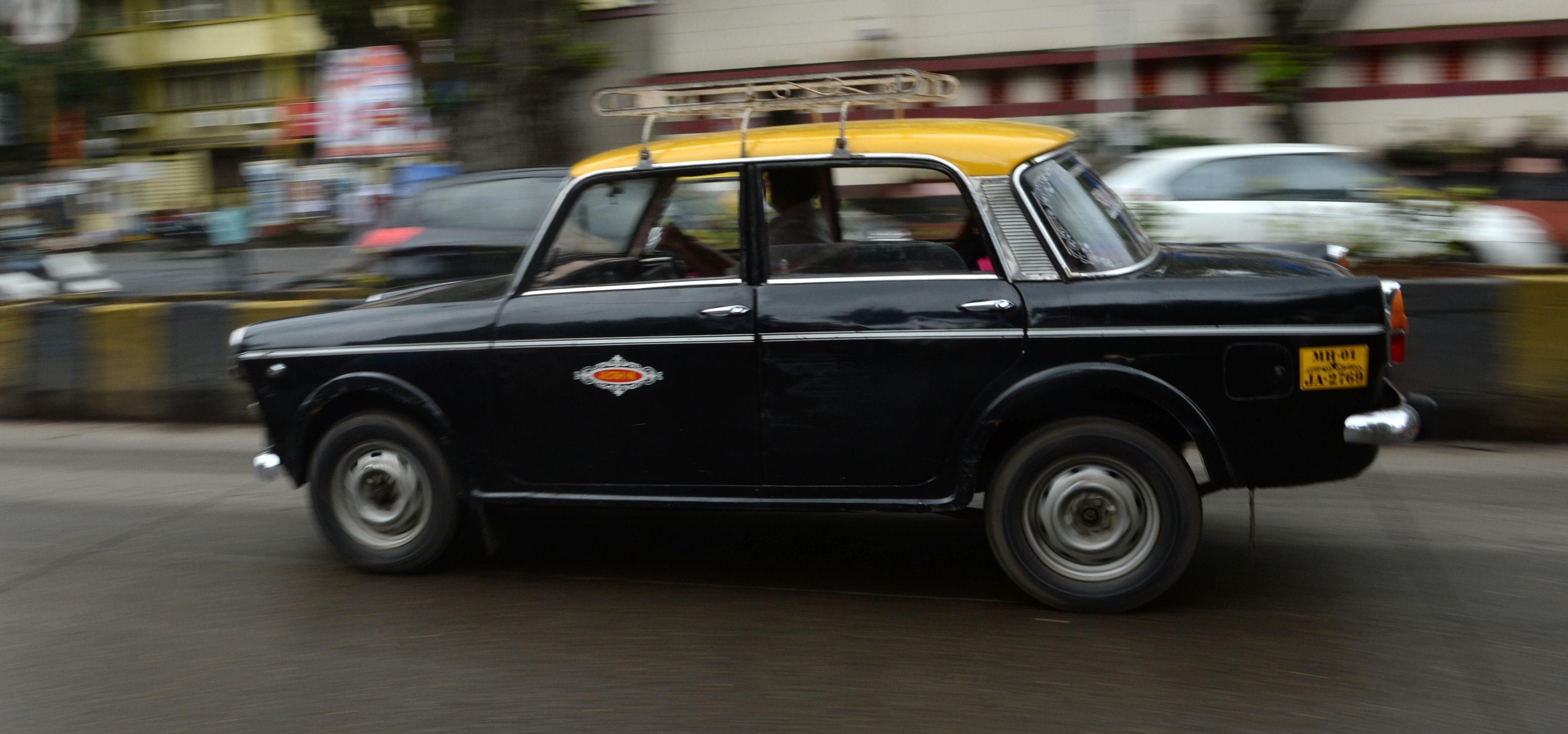 What S The Fate Of Mumbai S Kaali Peeli Taxi Decline Of A Legacy