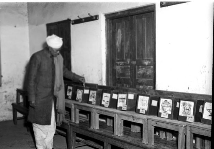 13 Pictures That Show How Indians Had Voted In First General Election ...